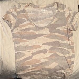 PINK Victoria's Secret Cream and Tan Short Sleeve Tee
